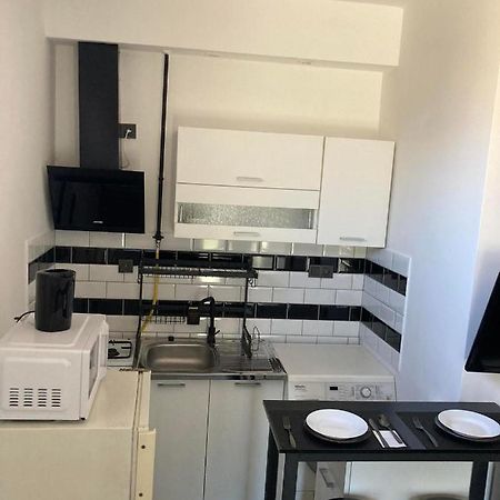 Апарт отель Arany Apartman Цеглед Экстерьер фото